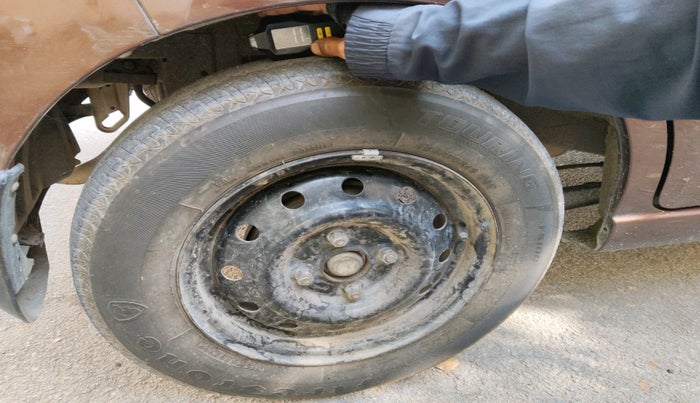 2012 Maruti A Star VXI, Petrol, Manual, 61,437 km, tyre