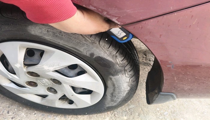 2014 Honda Amaze 1.5L I-DTEC E, Diesel, Manual, 82,695 km, tyre