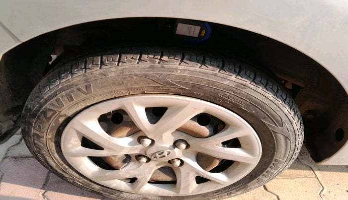 2017 Hyundai Grand i10 SPORTZ U2 1.2 CRDI, Diesel, Manual, 67,047 km, tyre