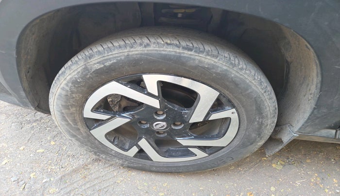 2022 Nissan MAGNITE XV MT, Petrol, Manual, 19,440 km, tyre