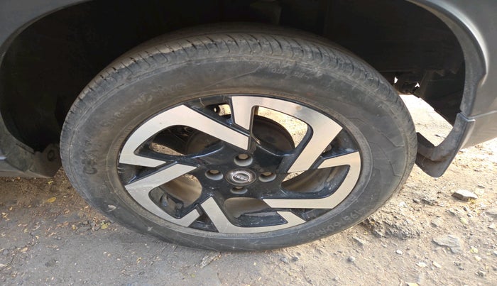 2022 Nissan MAGNITE XV MT, Petrol, Manual, 19,440 km, tyre