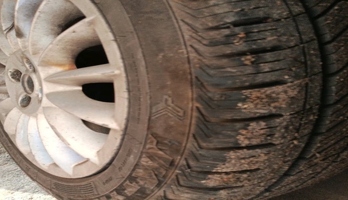 2016 Fiat Punto EVO DYNAMIC 1.3 MULTIJET 90 HP, Diesel, Manual, 85,274 km, tyre