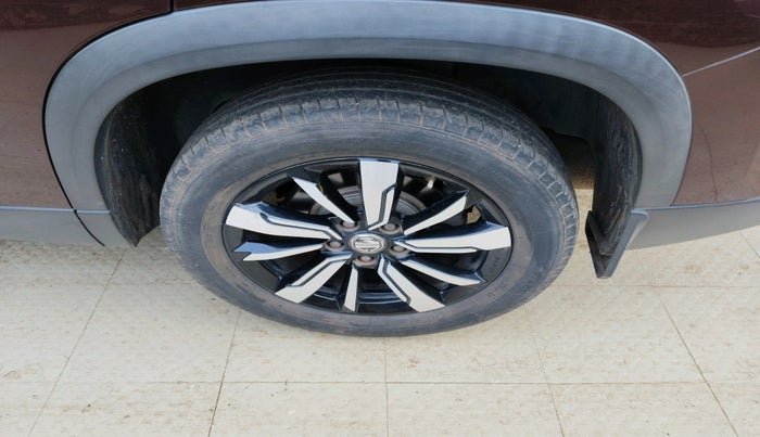 2020 MG HECTOR SHARP 2.0 DIESEL, Diesel, Manual, 34,396 km, tyre