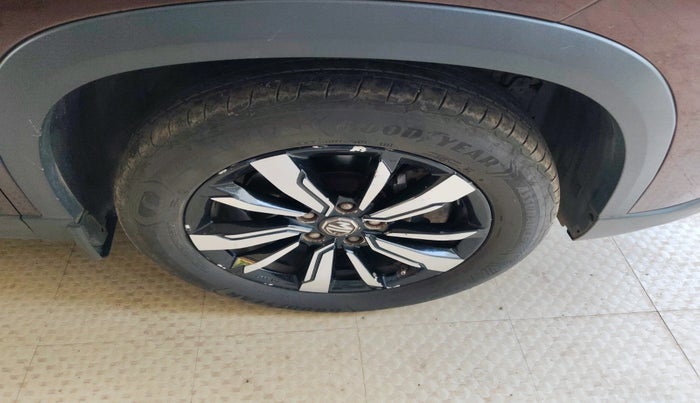 2020 MG HECTOR SHARP 2.0 DIESEL, Diesel, Manual, 34,396 km, tyre