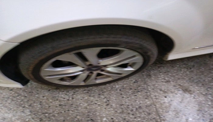 2014 Mercedes Benz C Class C 220 CDI Avantagarde, Diesel, Automatic, 44,477 km, tyre