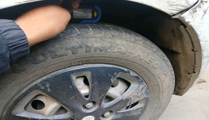 2012 Hyundai i10 ERA 1.1, Petrol, Manual, 85,949 km, tyre