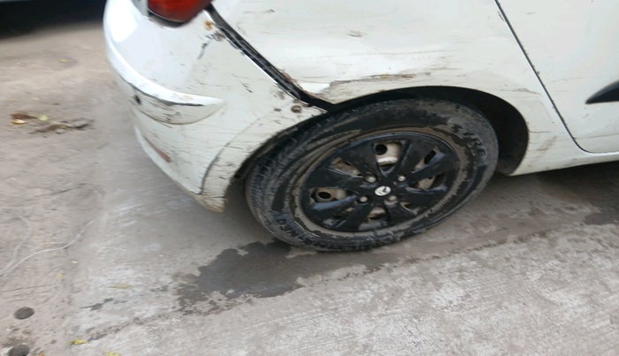 2012 Hyundai i10 ERA 1.1, Petrol, Manual, 85,949 km, tyre