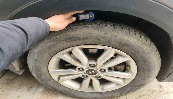 2017 Hyundai Creta SX PLUS 1.6 PETROL, Petrol, Manual, 1,55,387 km, tyre