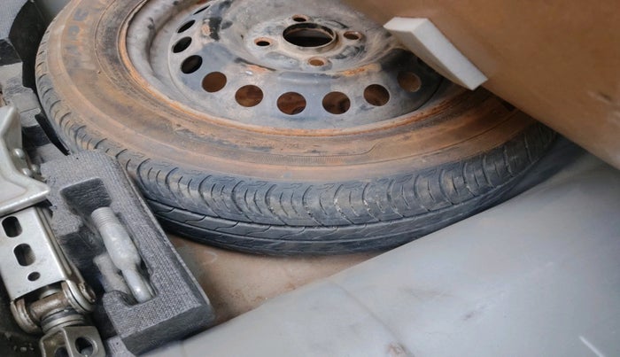 2017 Honda Amaze 1.2L I-VTEC S, Petrol, Manual, 56,153 km, tyre