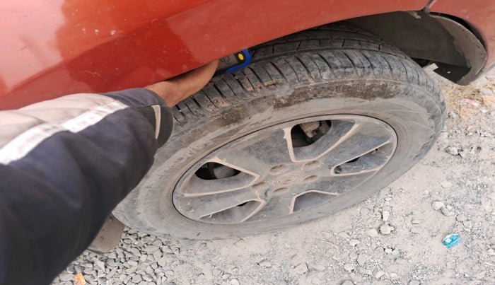 2016 Renault Duster 85 PS RXS MT DIESEL, Diesel, Manual, 1,12,716 km, tyre