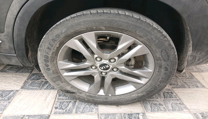 2019 KIA SELTOS HTX IVT 1.5 PETROL, Petrol, Automatic, 2,490 km, tyre