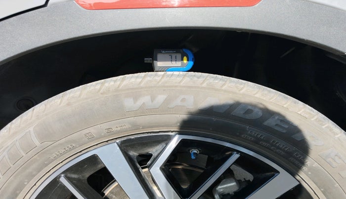 2024 Hyundai VENUE N LINE N8 1.0 TURBO DCT, Petrol, Automatic, 11,990 km, tyre