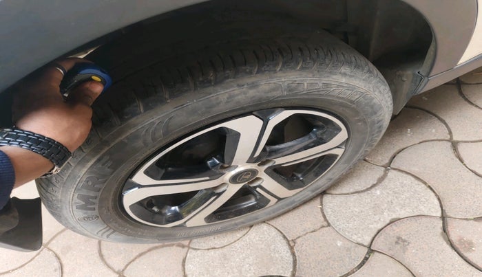 2021 Tata NEXON EV XZ PLUS LUX, Electric, Automatic, 49,503 km, tyre