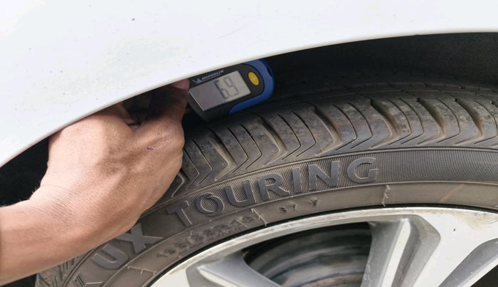 2017 Hyundai Verna 1.6 SX (O) CRDI MT, Diesel, Manual, 98,927 km, tyre