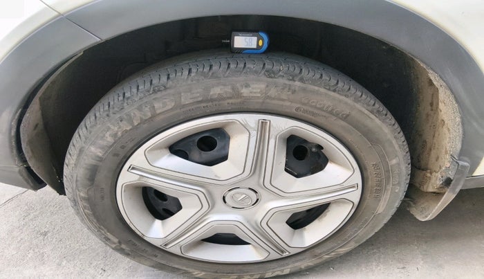 2022 Tata NEXON XM PLUS SUNROOF DIESEL, Diesel, Manual, 97,842 km, tyre