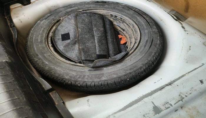 2021 Hyundai NEW I20 SPORTZ 1.2 MT, Petrol, Manual, 1,15,122 km, tyre