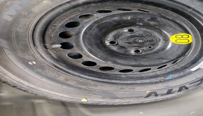 2017 Maruti Baleno ZETA PETROL 1.2, Petrol, Manual, 88,808 km, tyre