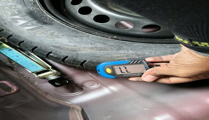 2016 Hyundai Grand i10 ASTA 1.2 KAPPA VTVT, Petrol, Manual, 64,421 km, tyre