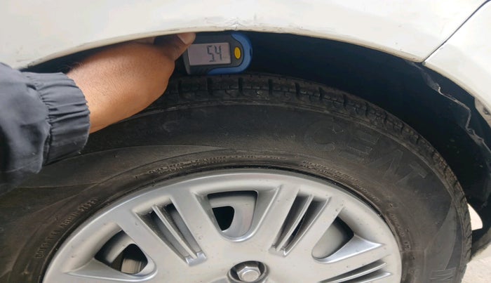 2011 Hyundai Santro Xing GL PLUS, Petrol, Manual, 57,878 km, tyre