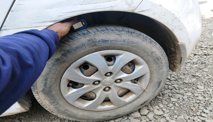 2019 Hyundai Elite i20 MAGNA PLUS 1.2, Petrol, Manual, 93,167 km, tyre