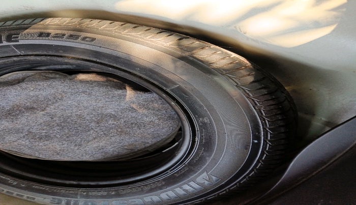 2017 Hyundai Elite i20 ASTA 1.2, Petrol, Manual, 1,10,297 km, tyre