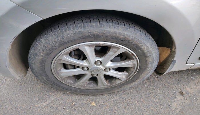 2015 Hyundai Grand i10 ASTA AT 1.2 KAPPA VTVT, Petrol, Automatic, 75,242 km, tyre