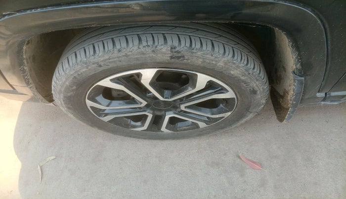 2022 Jeep Compass MODEL S (O) DIESEL 4X4 AT, Diesel, Automatic, 32,000 km, tyre