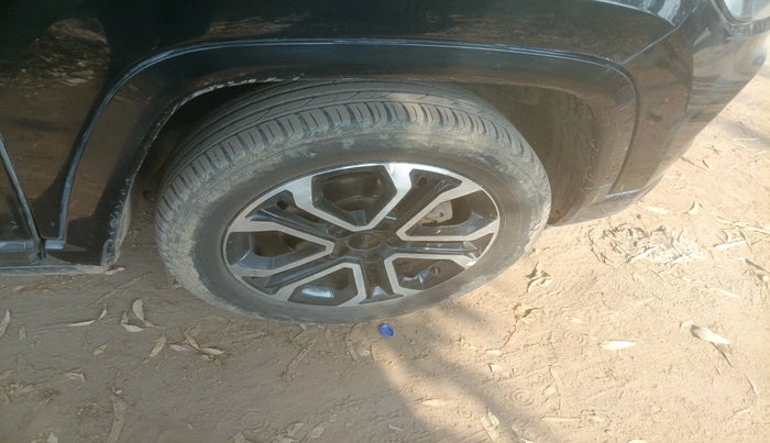 2022 Jeep Compass MODEL S (O) DIESEL 4X4 AT, Diesel, Automatic, 32,000 km, tyre