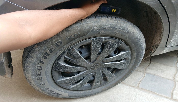 2024 Maruti Swift VXi (O) CNG, Petrol, Manual, 66,952 km, tyre