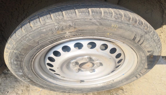 2017 Maruti Vitara Brezza LDI (O), Diesel, Manual, 1,22,129 km, tyre