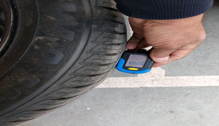 2017 Maruti Vitara Brezza VDI (O), Diesel, Manual, 32,158 km, tyre