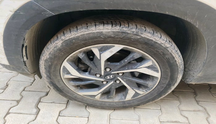 2021 Hyundai Creta EX 1.5 PETROL, Petrol, Manual, 80,480 km, tyre