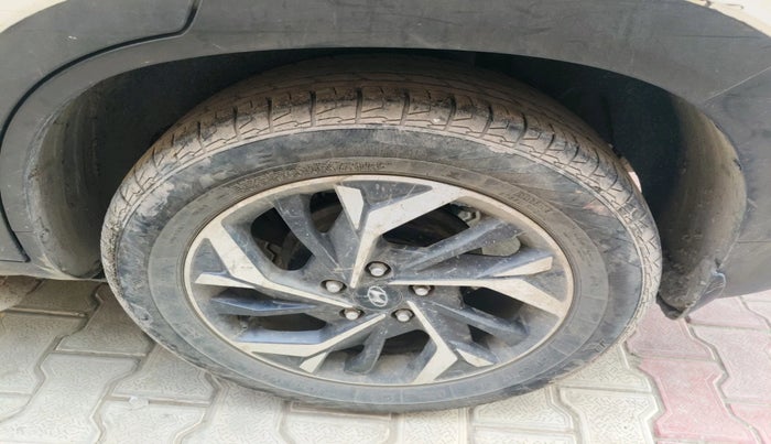 2021 Hyundai Creta EX 1.5 PETROL, Petrol, Manual, 80,480 km, tyre