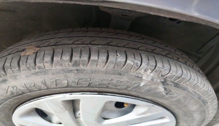 2018 Maruti Wagon R 1.0 LXI CNG, Petrol, Manual, 1,36,985 km, tyre