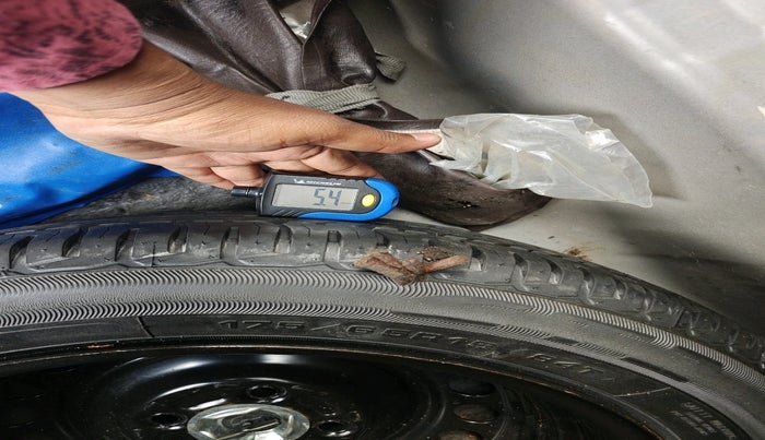 2014 Honda City 1.5L I-VTEC V MT, Petrol, Manual, 41,059 km, tyre