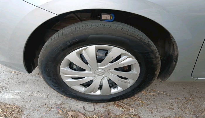 2024 Maruti Swift VXi (O), Petrol, Manual, 13,562 km, tyre