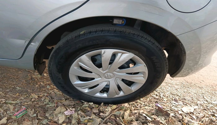 2024 Maruti Swift VXi (O), Petrol, Manual, 13,562 km, tyre