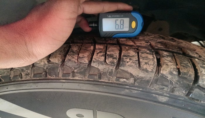 2018 Mahindra Scorpio S7, Diesel, Manual, 64,341 km, tyre