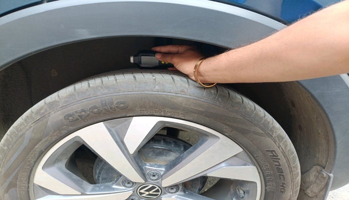 2024 Volkswagen TAIGUN TOPLINE 1.0 TSI MT, Petrol, Manual, 7,292 km, tyre