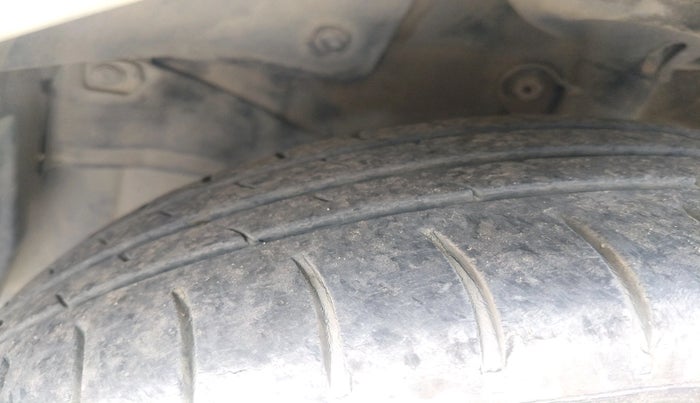 2016 Honda Amaze 1.2L I-VTEC S, Petrol, Manual, 84,383 km, tyre