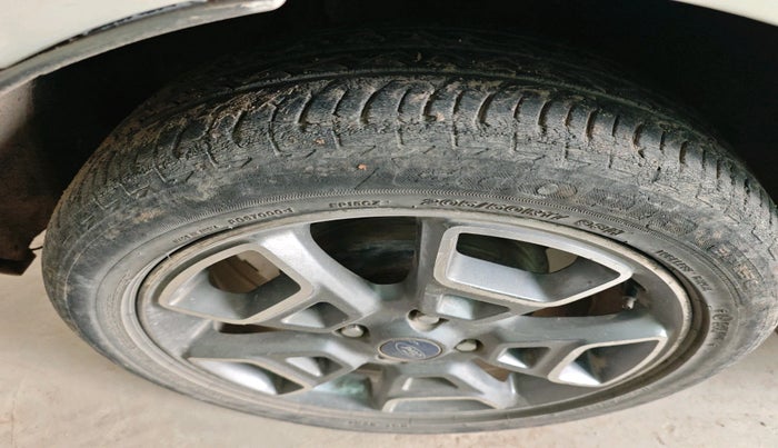 2017 Ford Ecosport TREND+ 1.5L DIESEL, Diesel, Manual, 65,156 km, tyre