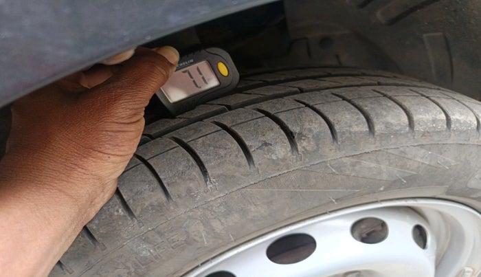 2017 Tata Bolt XE QUADRAJET, Diesel, Manual, 1,15,864 km, tyre