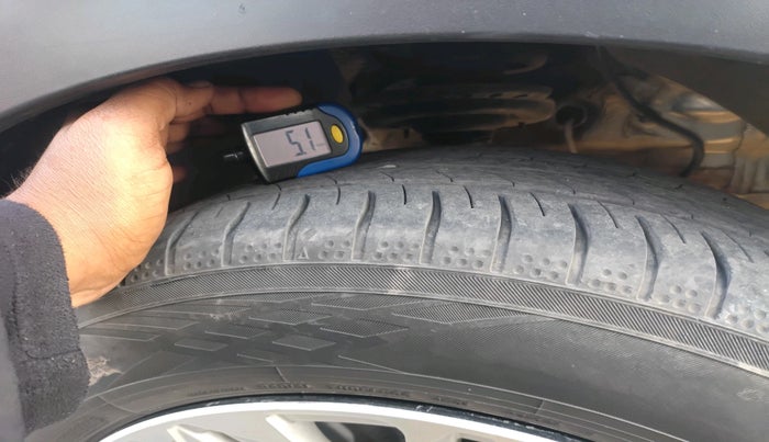 2019 Mahindra XUV300 W8 1.5 DIESEL, Diesel, Manual, 54,365 km, tyre