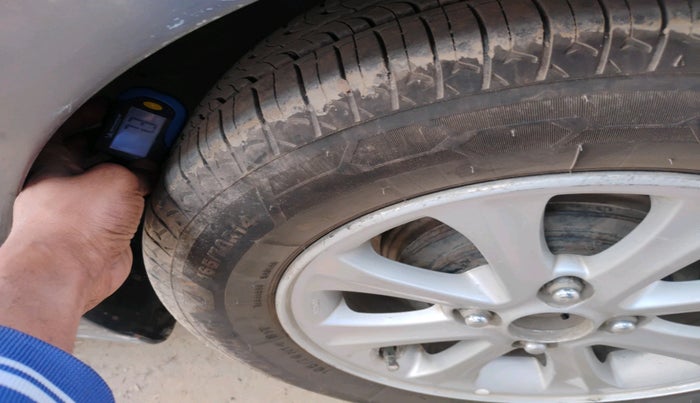 2014 Hyundai Grand i10 ASTA 1.1 CRDI, Diesel, Manual, 1,39,005 km, tyre