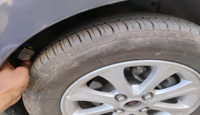 2014 Hyundai Grand i10 ASTA 1.1 CRDI, Diesel, Manual, 1,39,005 km, tyre