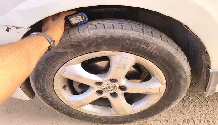 2011 Skoda Rapid ELEGANCE 1.6 TDI CR MT, Diesel, Manual, 1,35,887 km, tyre