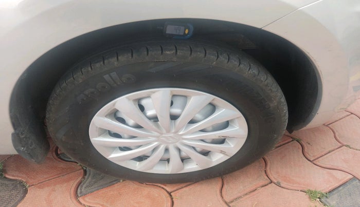 2018 Maruti Swift LXI, Petrol, Manual, 54,955 km, tyre