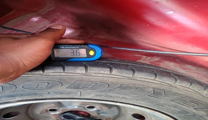 2012 Hyundai Eon ERA +, Petrol, Manual, 42,944 km, tyre