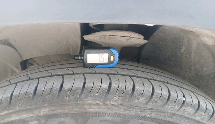 2018 Renault Duster 85 PS RXS MT DIESEL, Diesel, Manual, 80,657 km, tyre