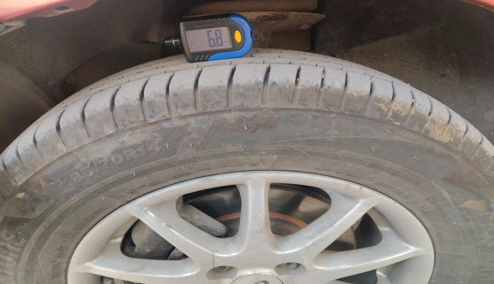 2012 Mahindra Verito 1.5 D6, Diesel, Manual, 1,39,055 km, tyre